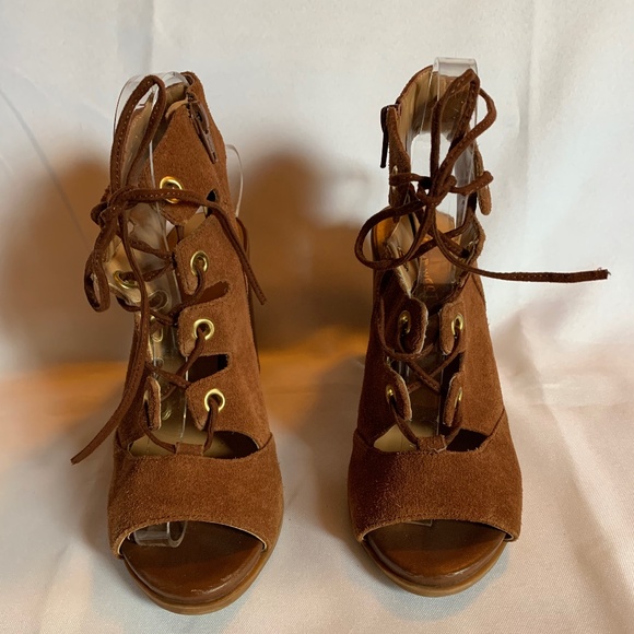Nine West Brown Leather Lace Up Heels with a Zipper! - Picture 1 of 11